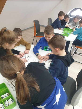 483523105_1236091921507987_640851613515330468_n