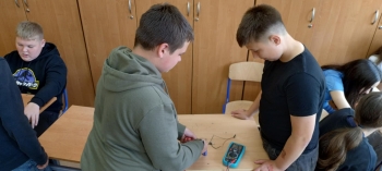 700ddd18-e943-42d0-9b63-5f9aea99d5a7