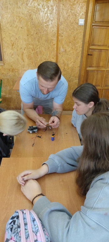 43d7b0bf-ed40-4f13-9ade-390df0380469