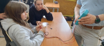 d4327a6c-570b-4801-a92d-17e236fef495