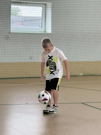 554250018_735346219530714_6317633953319677209_n