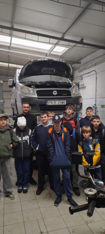 25a5cf41-0dac-4801-b7bf-0a4eebb5adf9