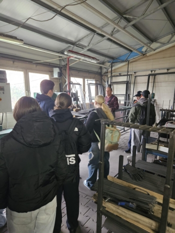 5854a5f7-6110-444f-8378-1750ce2695a8