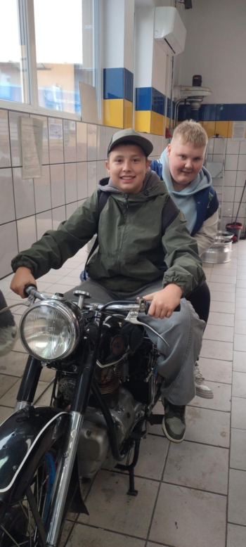 a0c03593-0da9-4928-a7c1-69df473411f0