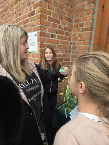 553282363_1486996312449314_3654149663184374877_n