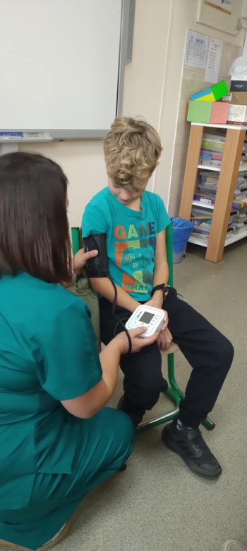 672463da-8b00-406d-8b01-ffa0826d7509