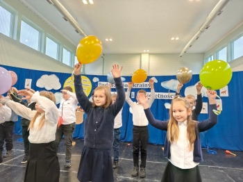 561287563_122096470749076792_6741547083462155189_n