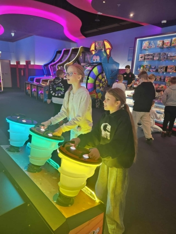 571123113_122102899413076792_6314419673689313734_n