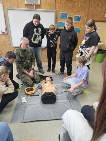 589960442_122109908217076792_3832647301505094938_n