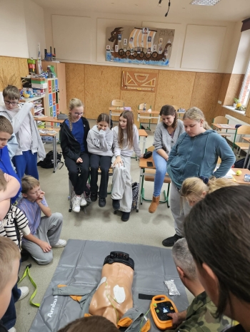 589022556_122109908079076792_5023654880964374363_n