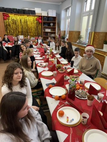 600376408_122113916013076792_648752088760875230_n