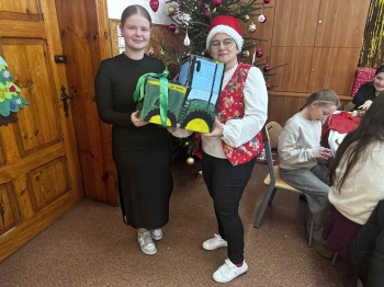 600326593_122113915995076792_8493502303240511218_n