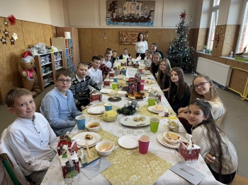 600924700_122113915749076792_8110793716851293551_n