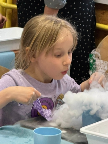 650245589_122126373735076792_5520339726944533478_n