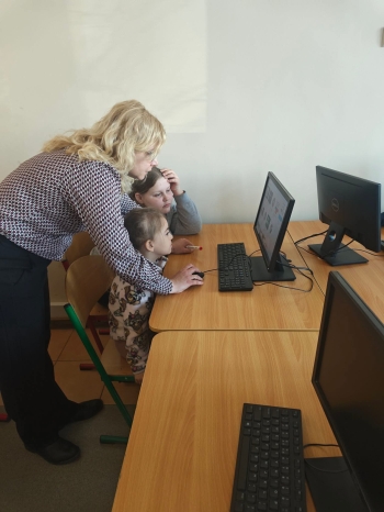 654211321_122127392529076792_6852899520325367524_n