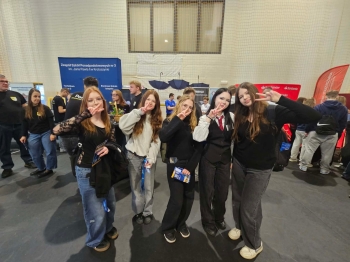 654201002_122127398985076792_1895807230397137131_n