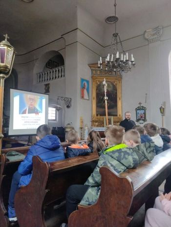 654811984_122127592059076792_4468096230042725051_n