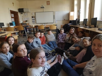 654987815_122128100889076792_2364068908436949841_n