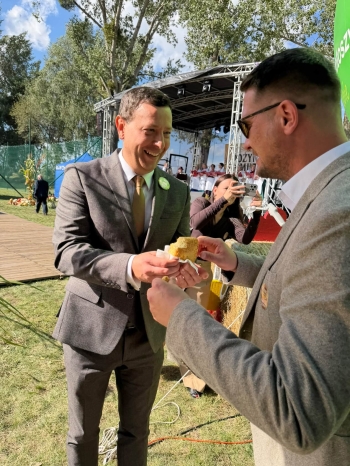 799210771_122146595007076792_7894389400194855408_n