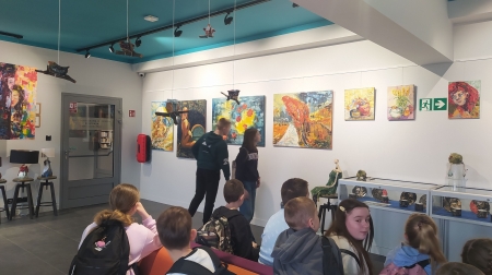 Wycieczka klasy 5 do Krotoszyna na spektakl ''Chłopcy z Placu Broni'' 