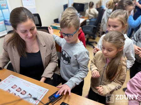 Wycieczka uczniów klasy 1,2 i 3 do Urzędu Miasta w Zdunach